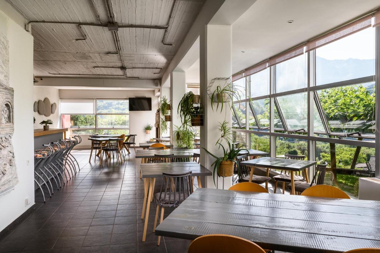 Gefiri Plakas Hotel, Tzoumerka Екстер'єр фото